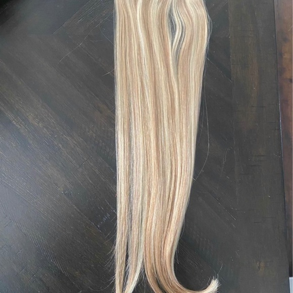 Foxy Locks 22” Clip In Extensions  Latte Blonde - Picture 3 of 4